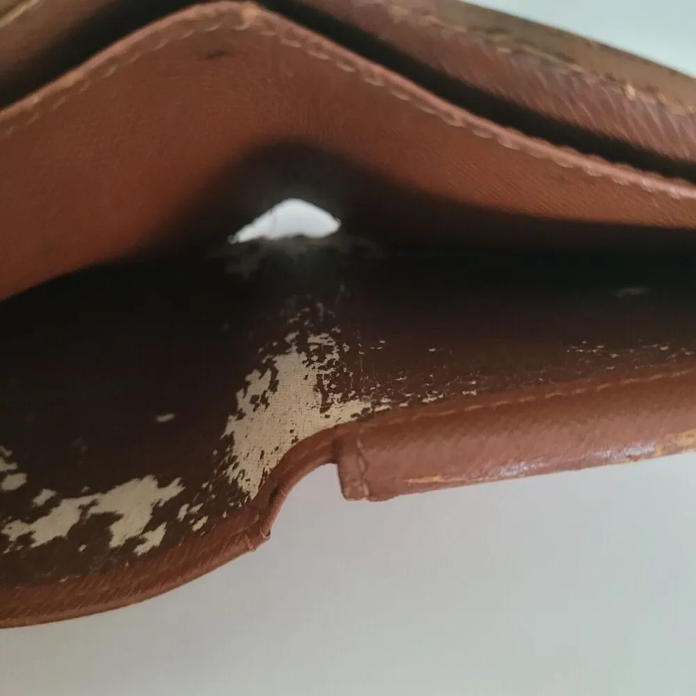 Vintage Louis Vuitton Men's LV Brown Bi-Fold Leather Wallet‎ Monogram Card Bill